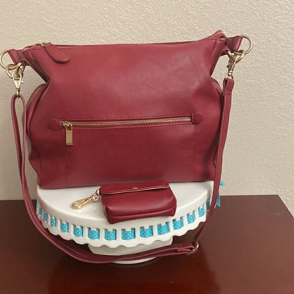 👛Leather Bag & coin purse it has a zip pocket on the outside and inside!! - Picture 3 of 6